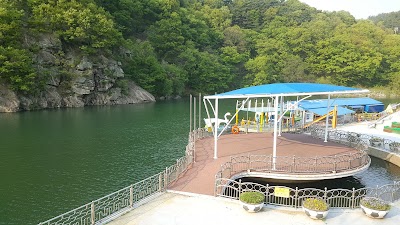 Ppuri Park