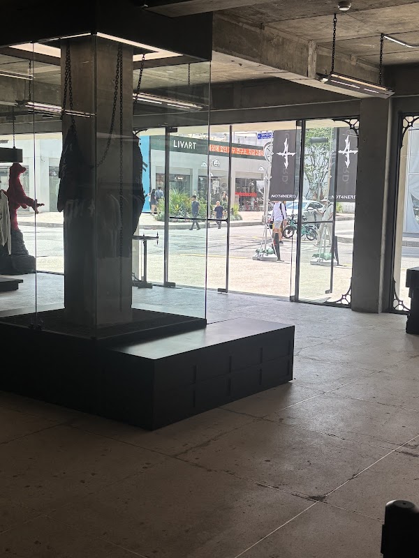 NOT4NERD Seongsu Flagship Store(낫포너드 성수 플래그십 스토어) 3