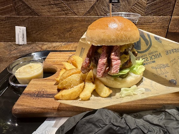 WAGYU STEAK & BURGER, NICK STOCK Kyoto Tower 4