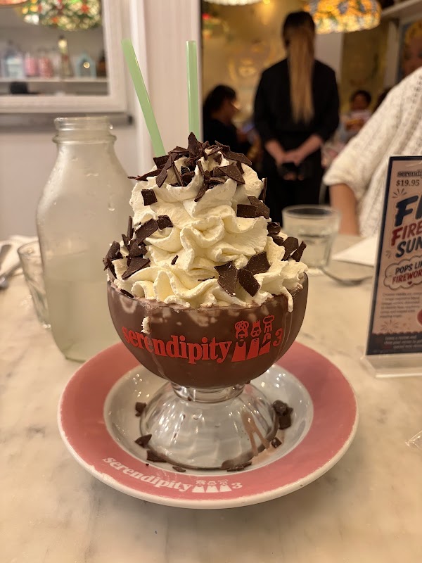 Serendipity 3 - Upper East Side 3