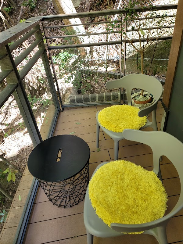 Franc et élégant YUZUYA CAFE 1