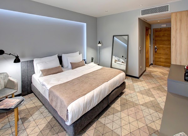 Hotel Emporia - Royal Vineyards Mostar 5