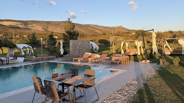 Hotel Emporia - Royal Vineyards Mostar 4