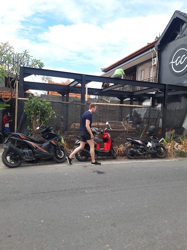 Jalan Nelayan Canggu