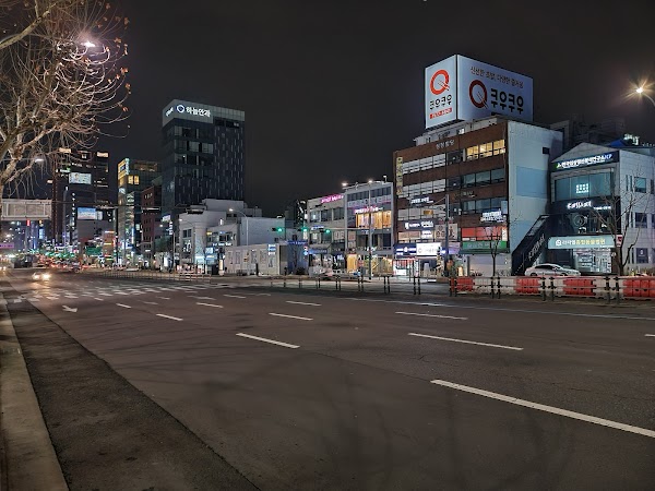 Nonhyeon station 5