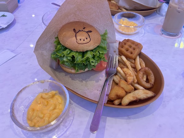 サンリオカフェ原宿 3