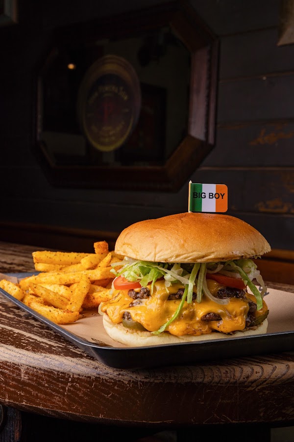 Durty Nelly's Irish Pub 5