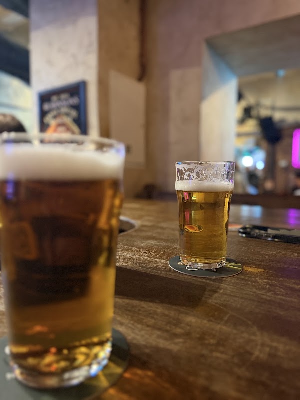 Durty Nelly's Irish Pub 2