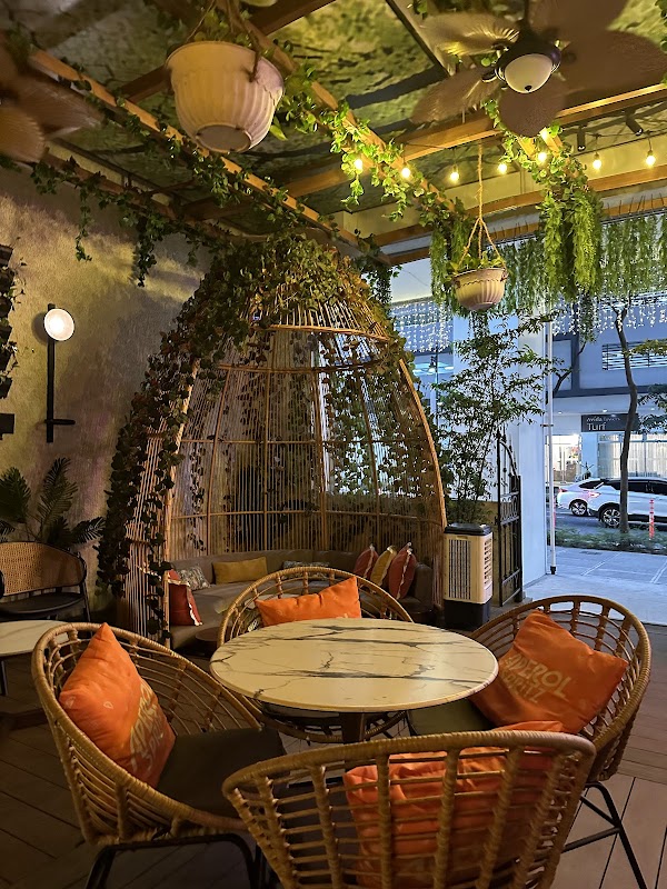 Electric Garden 2