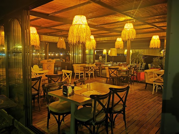 Denizatı Restaurant & Bar