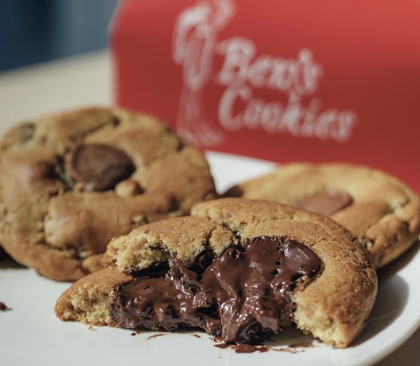 Ben's Cookies 3
