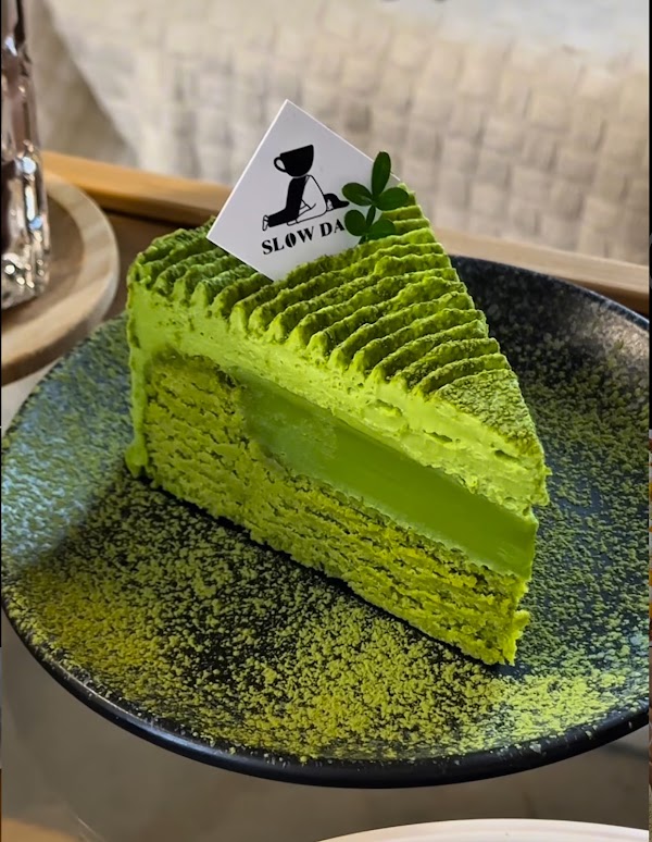 Slow Day Cafe 4
