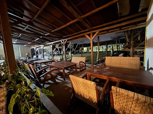 Rumah Makan Tujuh Likur