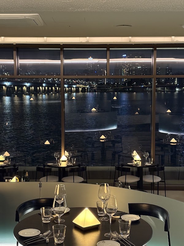 Restaurant DOAT 1