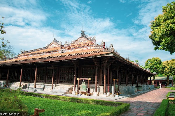 Hue Museum of Royal Antiquities 5