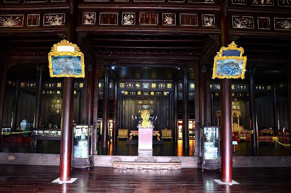 Hue Museum of Royal Antiquities 4