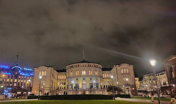 Storting building 3