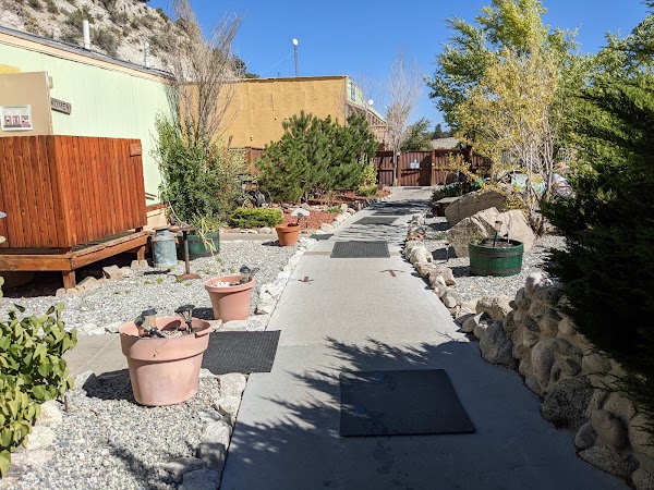 Cottonwood Hot Springs Inn & Spa