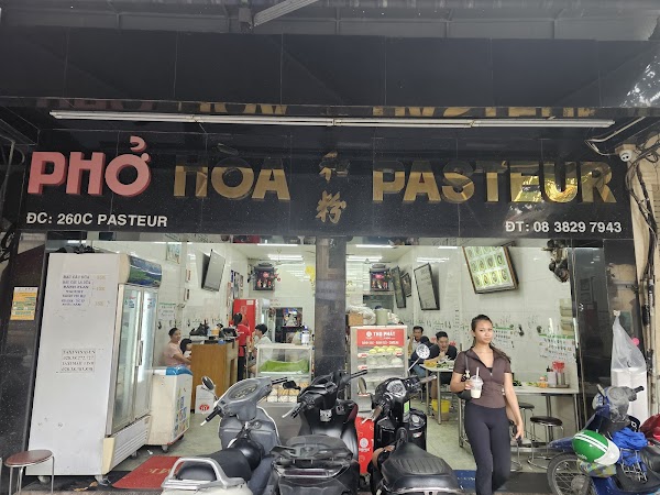 Phở Hòa Pasteur 3