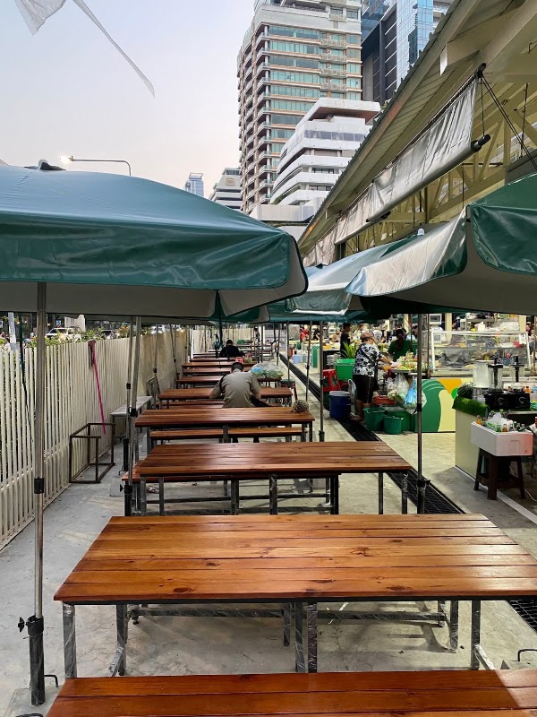 Hawker Centre Suan Lumphini