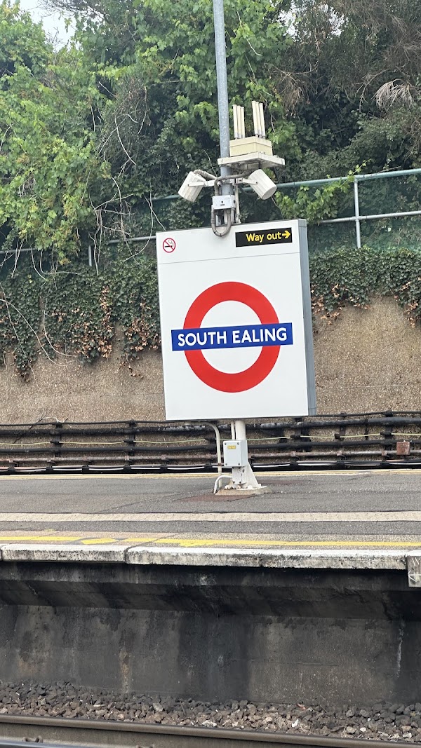 South Ealing Station 3