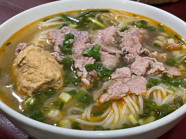 Bún Bò Bà Nga 4