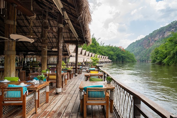 The FloatHouse River Kwai Resort โฟลทเฮ้าส์ ริเวอร์เเคว รีสอร์ท กาญจนบุรี 1
