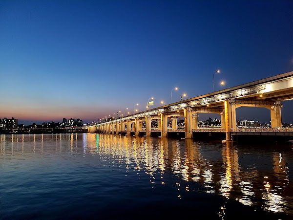 Jamwon Hangang Park 4