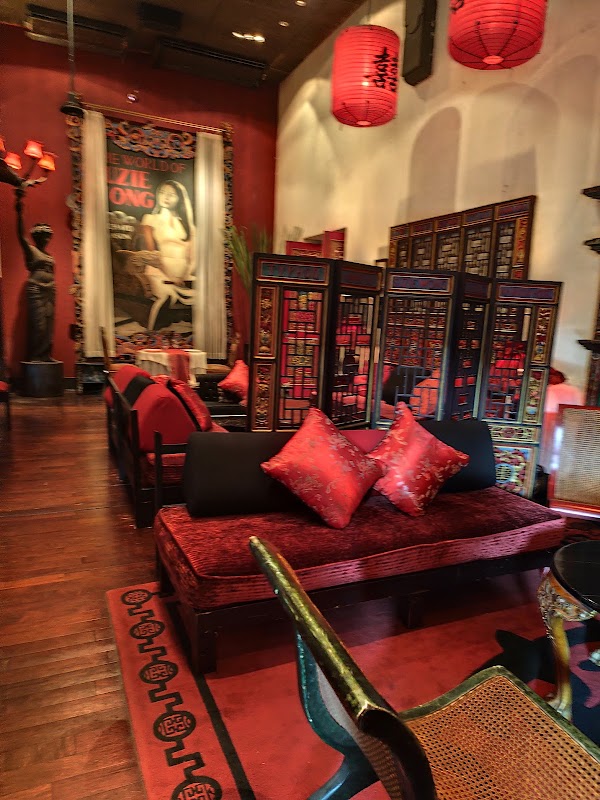 Tugu Kunstkring Paleis 2