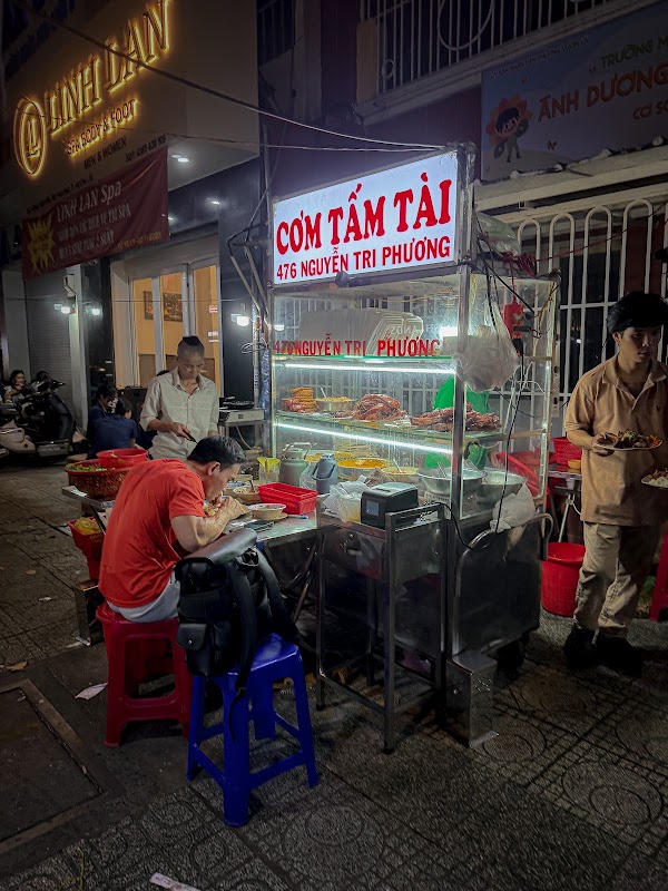 Cơm tấm Tài 476 Nguyễn Tri Phương (Tai Broken Rice Restaurant)