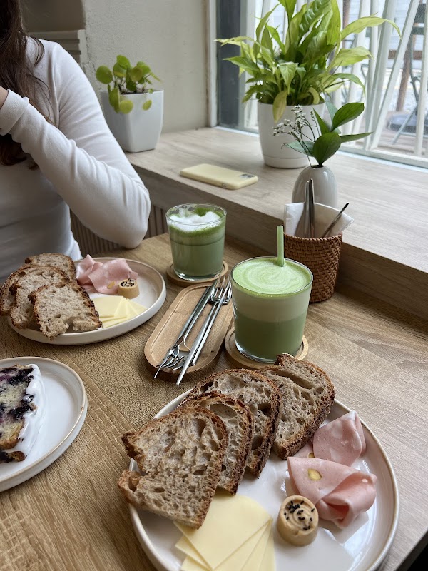 Cafe Kiwa - matcha, specialty coffee 3