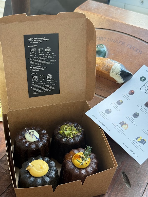 Poin Canelé & More 4