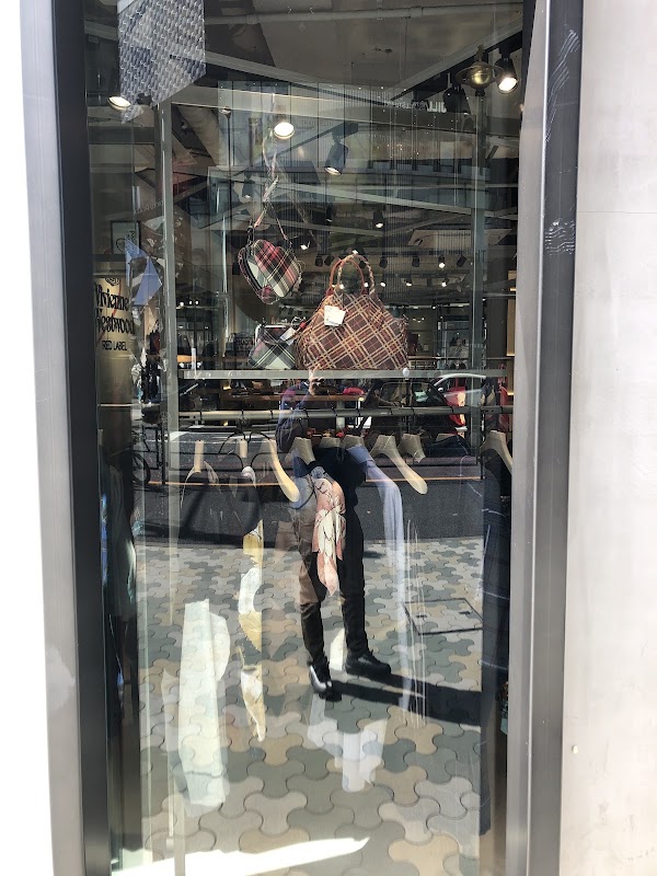 Vivienne Westwood Red Label 5
