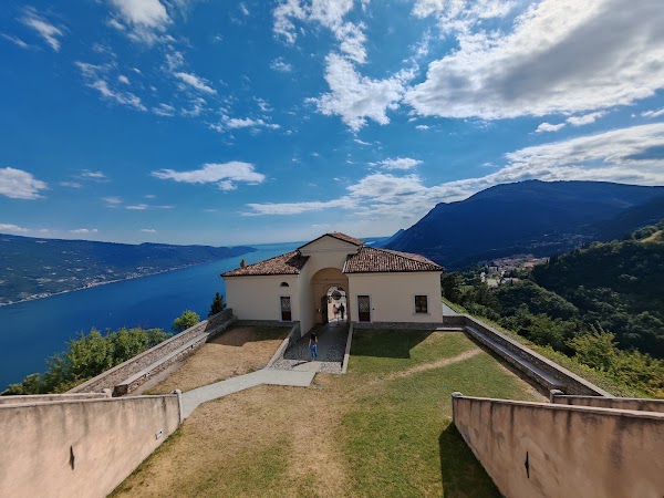 Santuario Di Montecastello 4