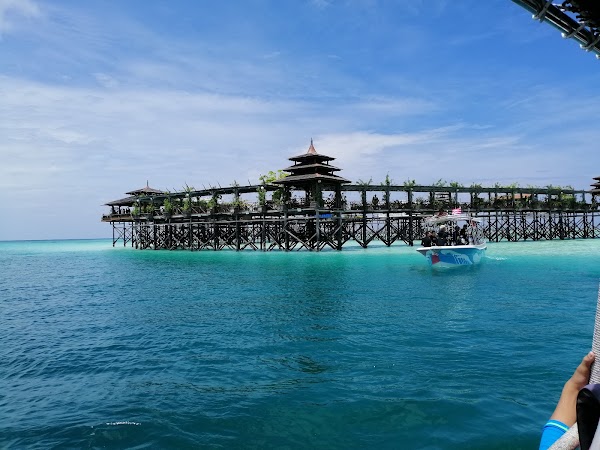 Mabul Island (Pulau Mabul) 4