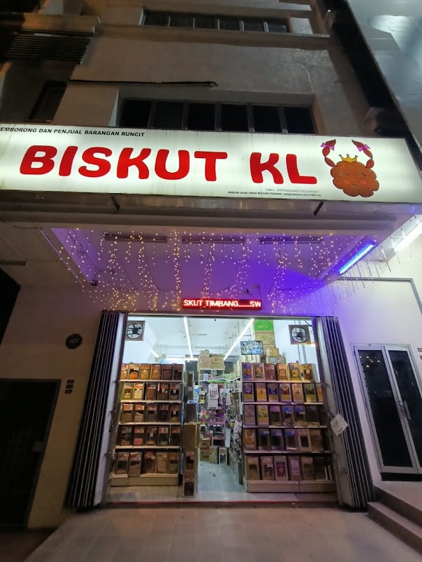 BISKUT KL 4