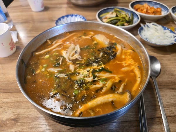 Dongil Jang Kalguksu 5
