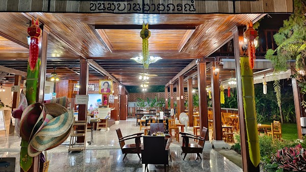 Yai Phon Dessert House
