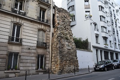 Wall of Philippe II Augustus
