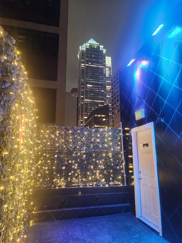 Vango Lounge and Skybar 4