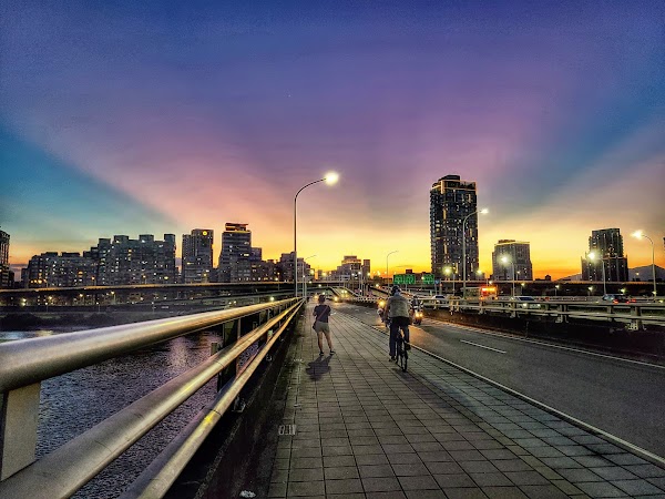 Taipei Bridge