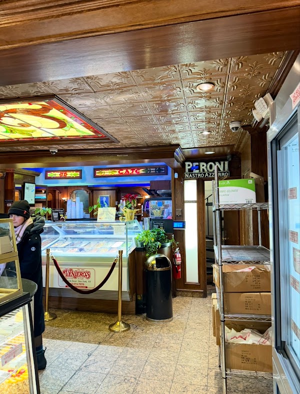 Veniero's Pasticceria & Caffe 2