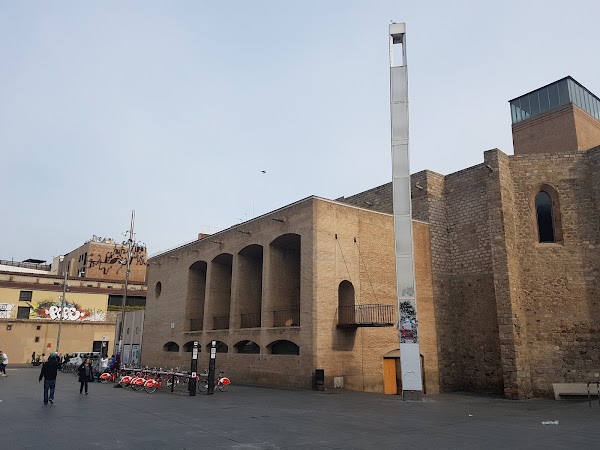 Plaça dels Àngels 1
