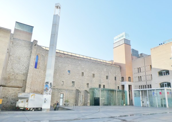 Plaça dels Àngels 5