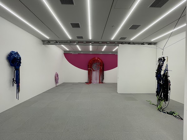 Gallery Common