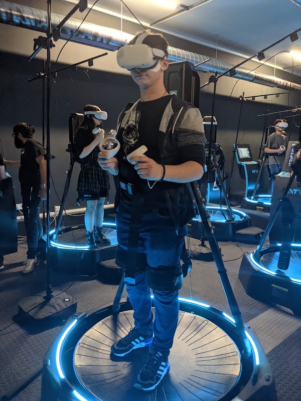 AT VR