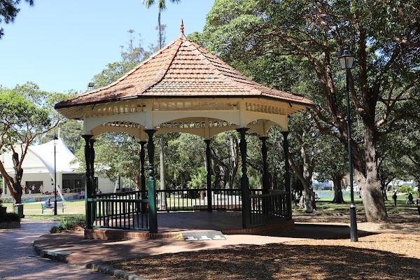 Burwood Park