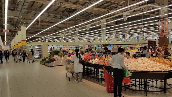 Villaggio Mall 4