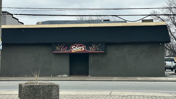 Silvers Lounge