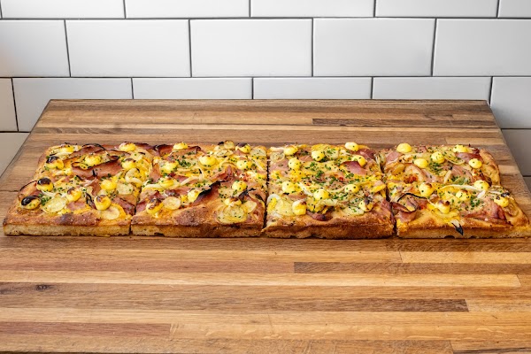 Gary's Pizza 3